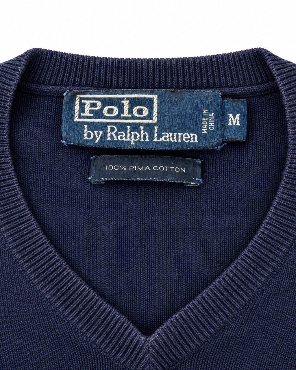 Ralph Lauren Pullover mit V-Ausschnitt in Navy, Größe M – Marken- und Größenetikett