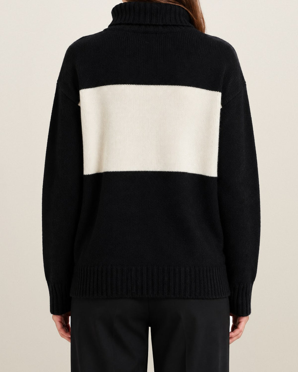 Ralph Lauren Rollkragenpullover in Schwarz, Größe M – getragen, Rückansicht