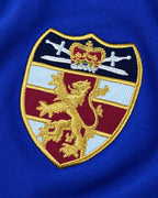 Ralph Lauren Rugby-Shirt mit Wappen in Royalblau, Größe M – Detail: Brustemblem