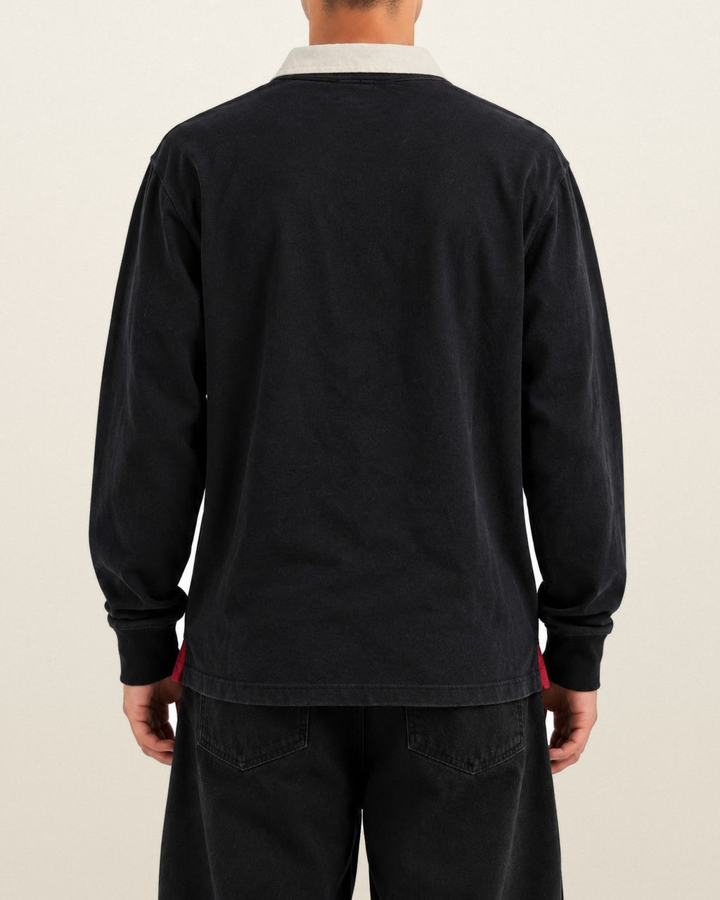 Ralph Lauren Rugby-Shirt mit Wappen in Schwarz, Größe M – getragen, Rückansicht