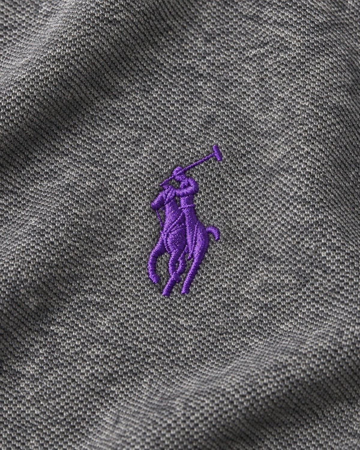 Ralph Lauren Rugby-Polo in Dunkelgrau, Größe M – Detail: gesticktes Brustlogo