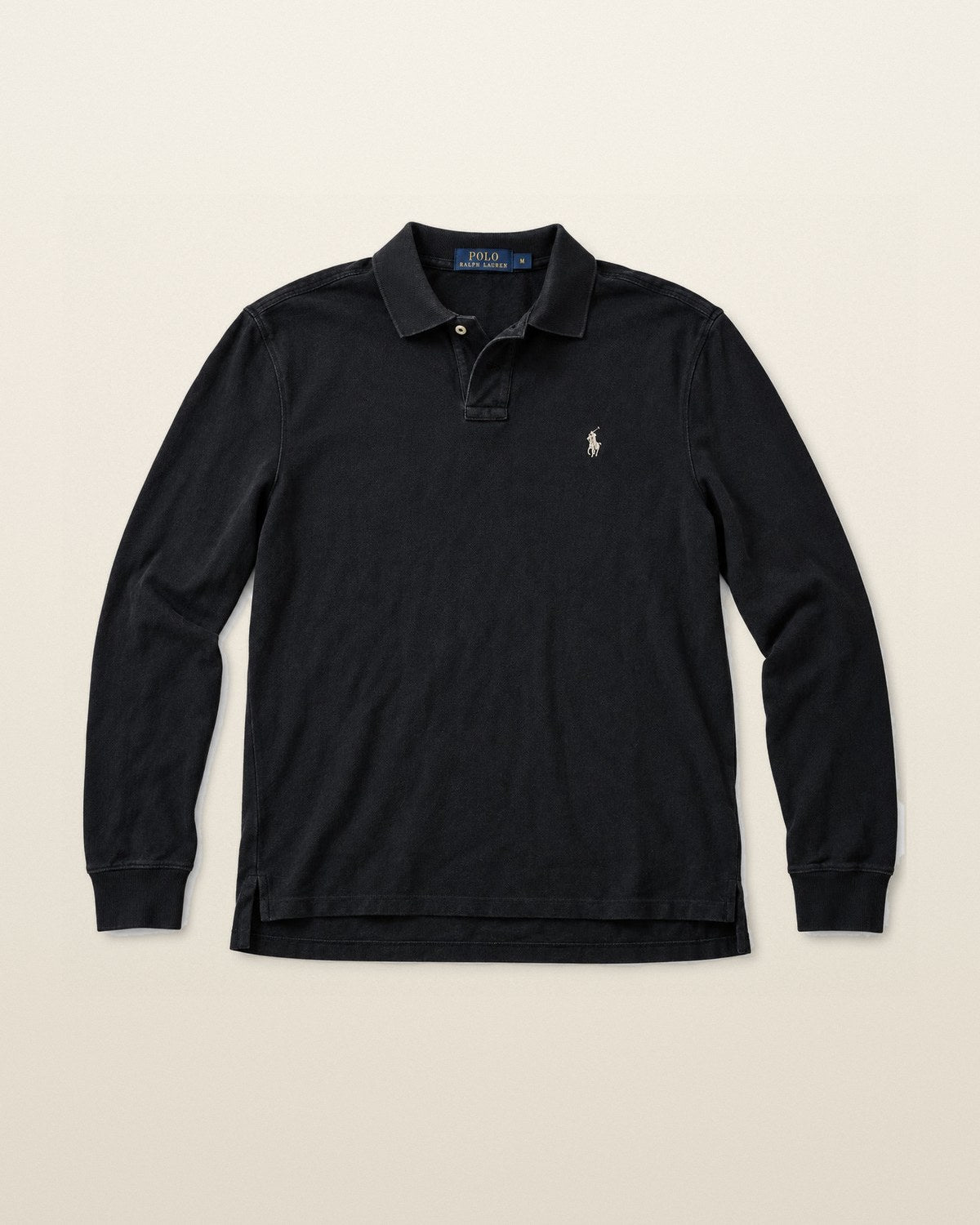 Ralph Lauren Rugby-Polo in Schwarz, Größe M – Vorderansicht