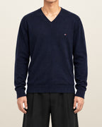 Tommy Hilfiger Pullover mit V-Ausschnitt in Navy, Größe M – getragen, Vorderansicht