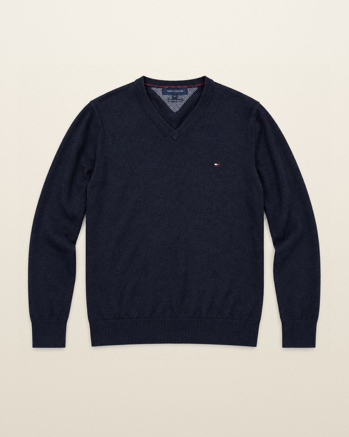 Tommy Hilfiger Pullover mit V-Ausschnitt in Navy, Größe M – Vorderansicht